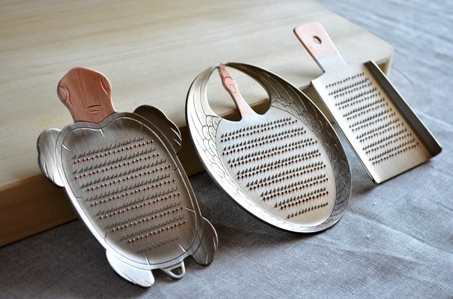 薬味用 銅おろし金 (羽子板・ツル・カメ) <大矢製作所>|暮らしのほとり舎