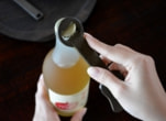 栓抜き (酉) × 瓶ジュース ＜鈴木盛久工房＞ ｜ 暮らしのほとり舎