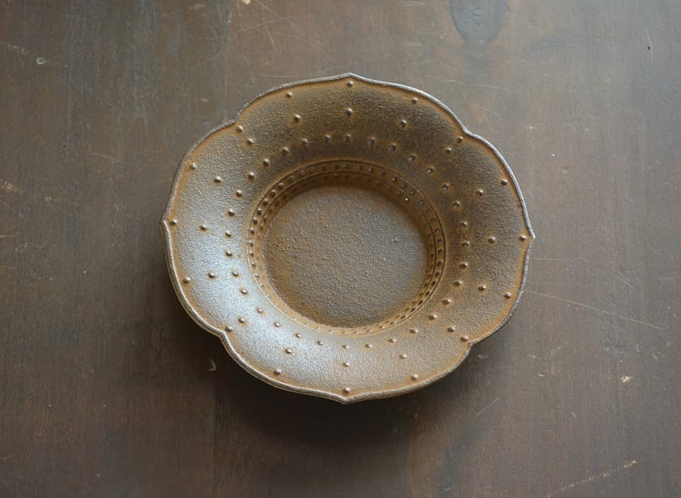茶托 (霰) ＜鈴木盛久工房＞ ｜ 暮らしのほとり舎