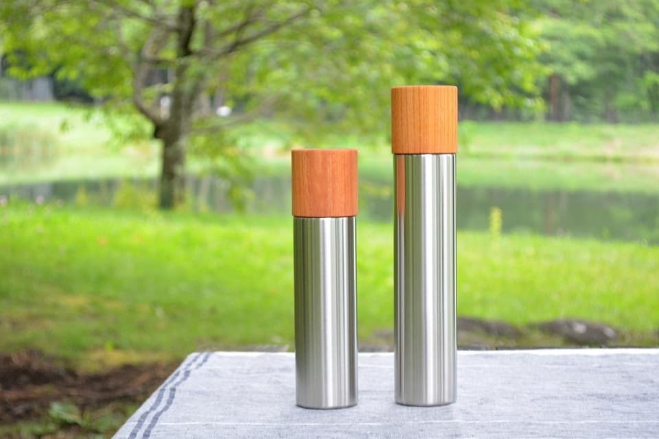 サイズはMとLの2種類 (水筒 Bottle) ＜MokuNeji モクネジ＞ ｜ 暮らしのほとり舎