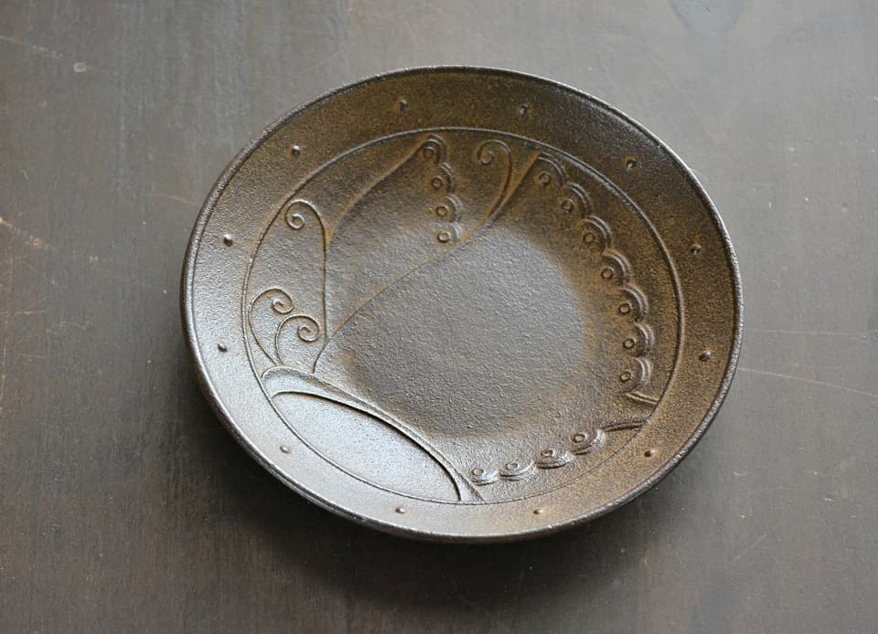 銘々皿「丸蝶」