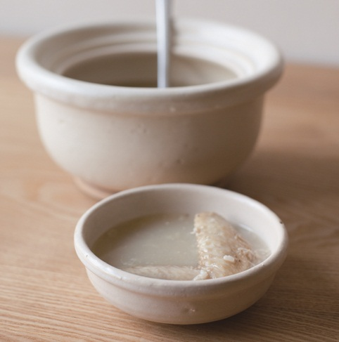 煮物やスープも美味しく出来上がります(カゴ・ご飯釜2合)<4th-market>