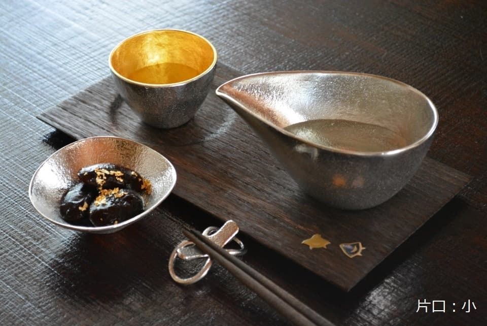 本錫製酒器セット × ちょこっとトレー (蒔絵) <能作 × 岩本清商店> | 暮らしのほとり舎