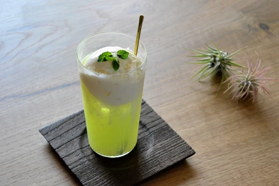 東京復刻ガラス・BRUNCH (星) 10オンス × 角コースター ＜廣田硝子 × 岩本清商店＞ ｜ 暮らしのほとり舎