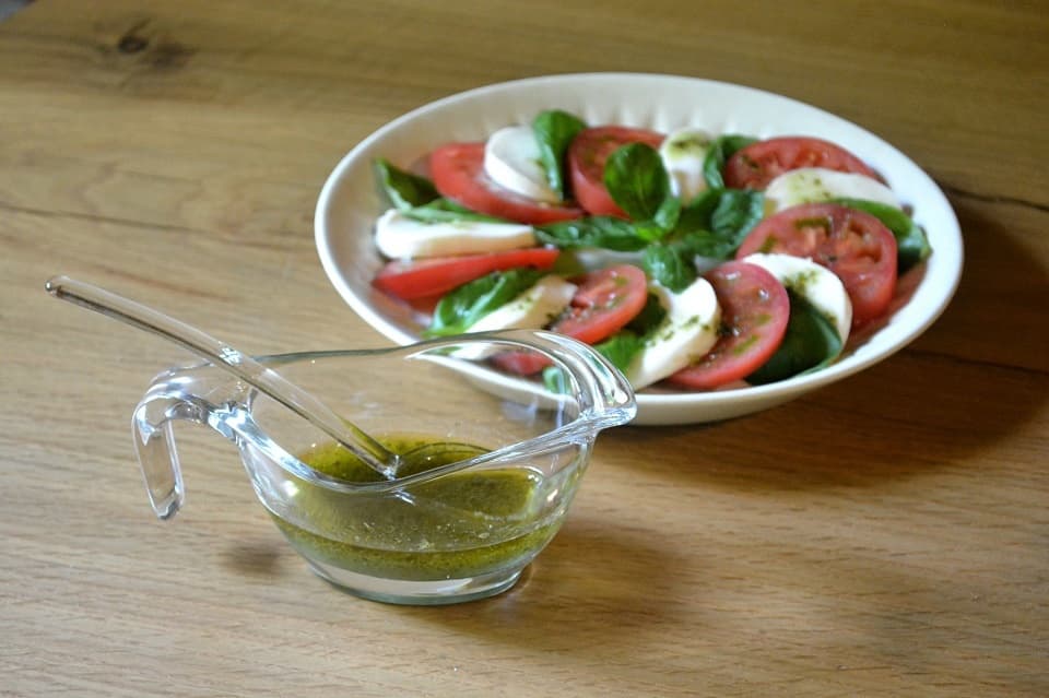 ソースポット × バジルソース × ガラススプーン <岩本清商店> | 暮らしのほとり舎