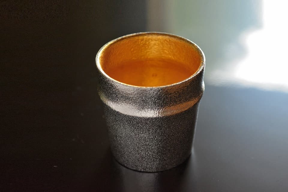 ぐい呑み 竹 (金箔)<能作>