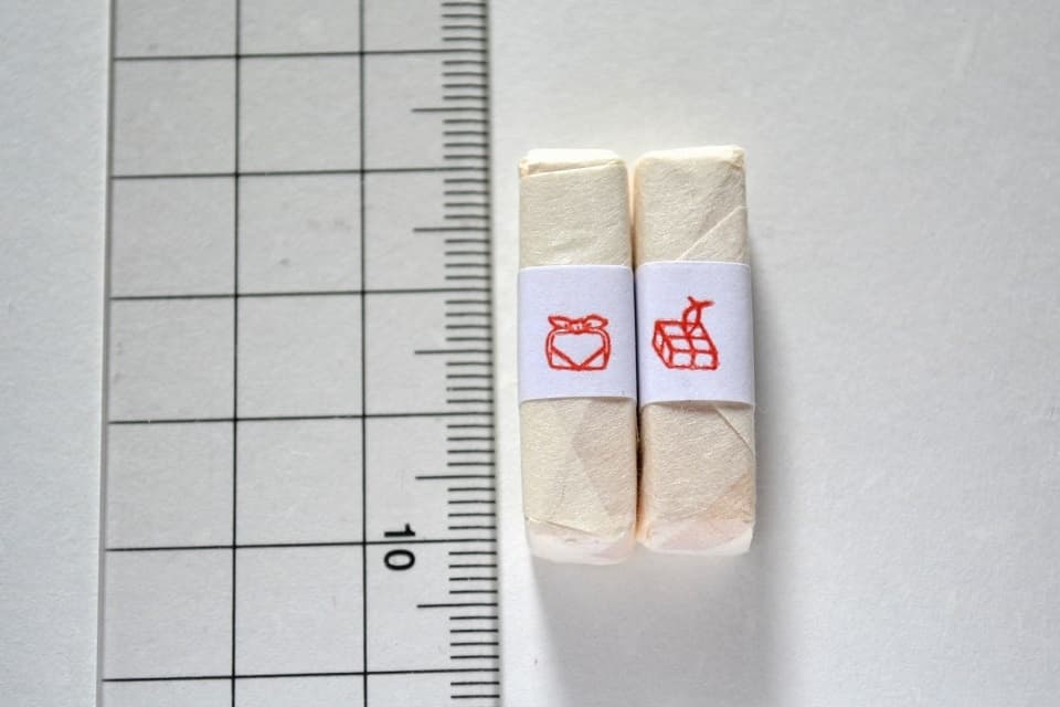 遊楽の印「風呂敷包み」「小包」 サイズ ＜工房 蓮＞ ｜ 暮らしのほとり舎