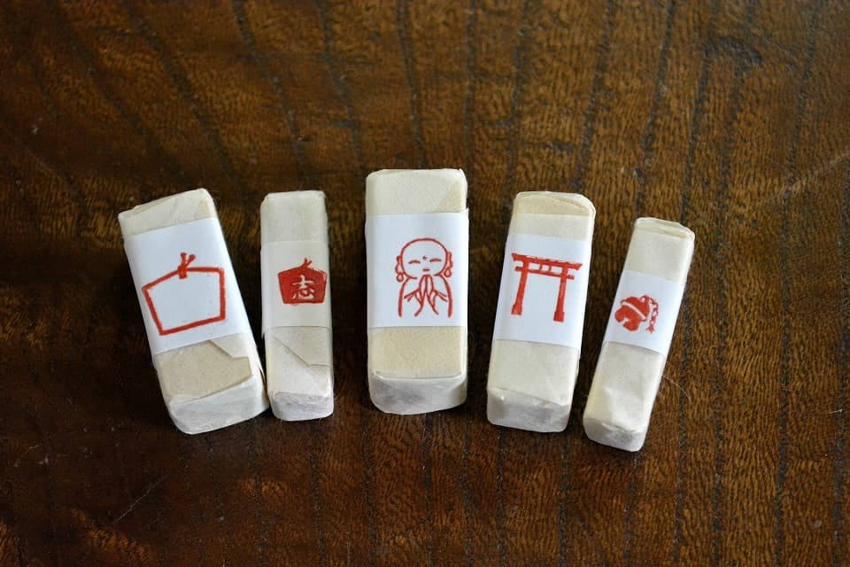 遊楽の印「絵馬 (無地)」「絵馬 (志)」「おじぞうさん」「鳥居」「鈴」 (神社仏閣) <工房 蓮> | 暮らしのほとり舎