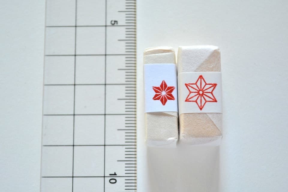 遊楽の印「麻の葉 (赤・白)」 サイズ・寸法 ＜工房 蓮＞ ｜ 暮らしのほとり舎