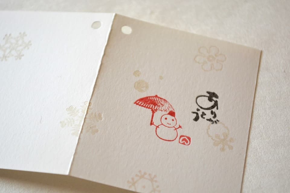 雪と雪だるま 印影組み合わせイメージ (雪降り) ｜ 暮らしのほとり舎