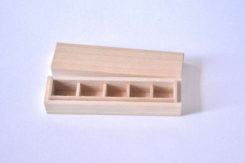 遊印を立てて収納出来る「遊楽の印箱 (5区画)」 <増矢桐箱> | 暮らしのほとり舎