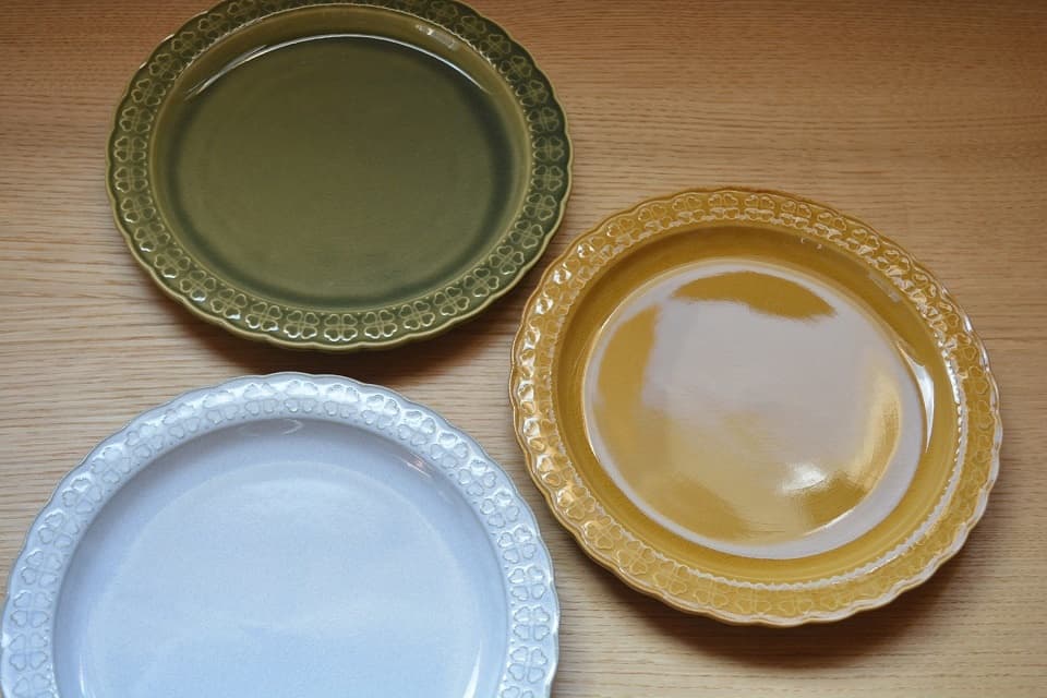 白詰草|プレート(乳白・緑・キャラメル)<4th-market>