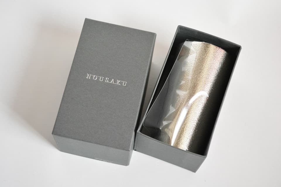 能作製品の多くは高級感のある化粧箱に収められており、贈り物やギフトなどにも最適です【画像:ビアカップ】