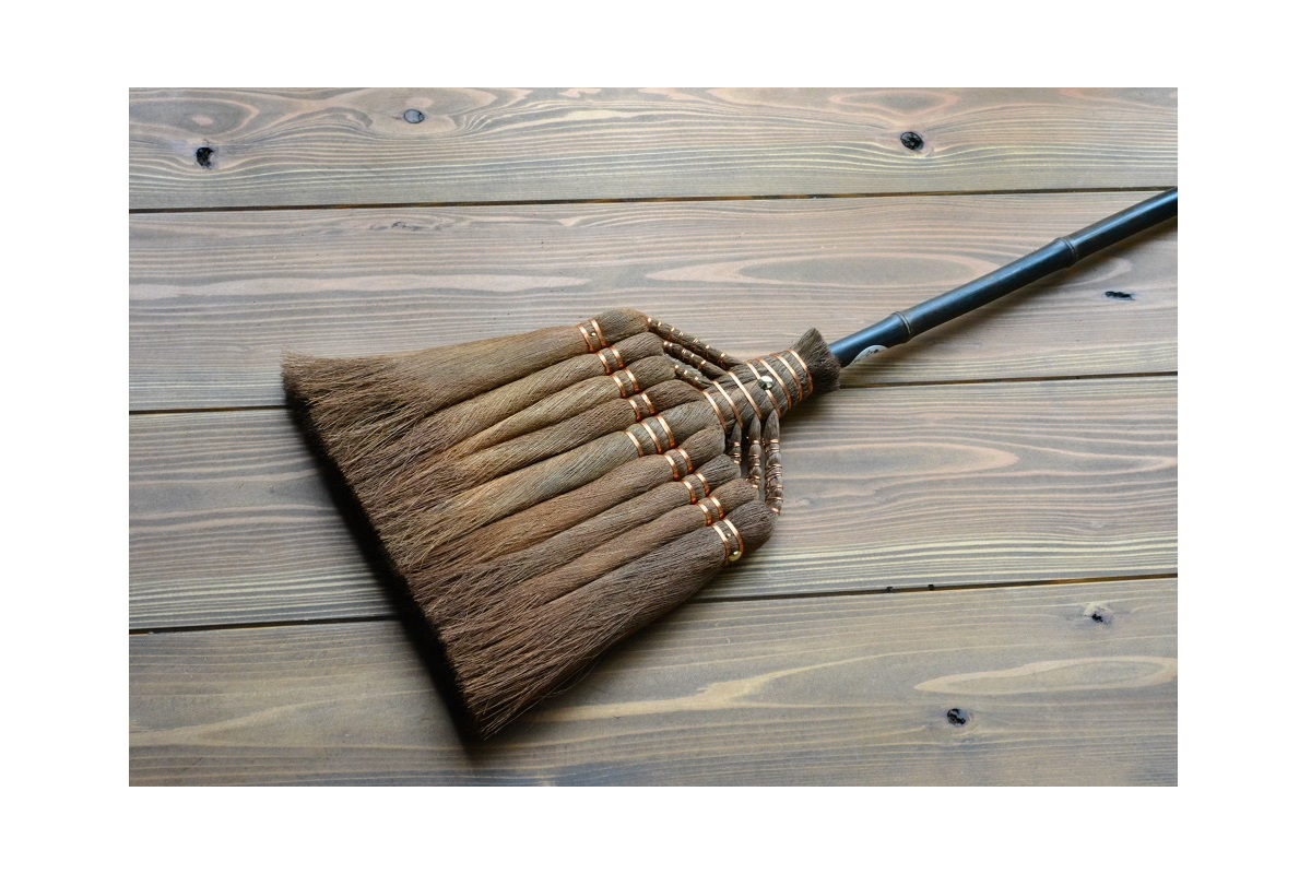 棕櫚箒】9玉長柄箒 (皮巻き) / 単品・セット｜実用性重視の定番型