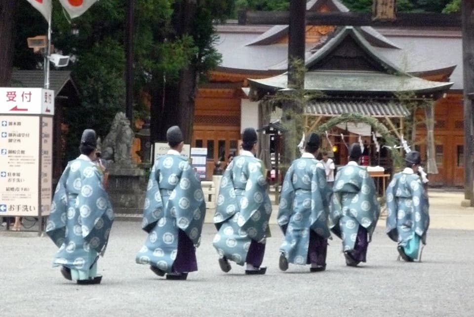 茅の輪くぐり［穂高神社・長野県安曇野市］｜暮らしのほとり舎