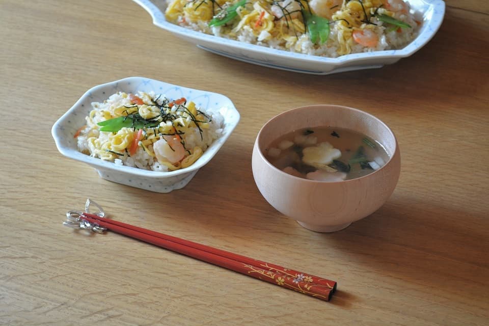 輪島うるし箸 雪月風花（糸桜・朱）×MATEVARI マテバリ プレーン（楓）＜橋本幸作漆器店×我戸幹男商店＞