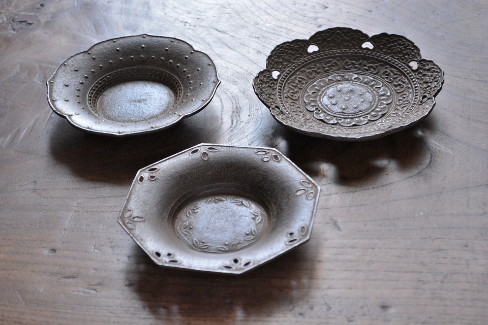 茶托・銘々皿の商品一覧へ
