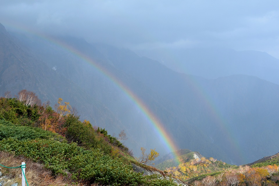 七十二候｜第五十八候「虹蔵不見」のブログ記事へ